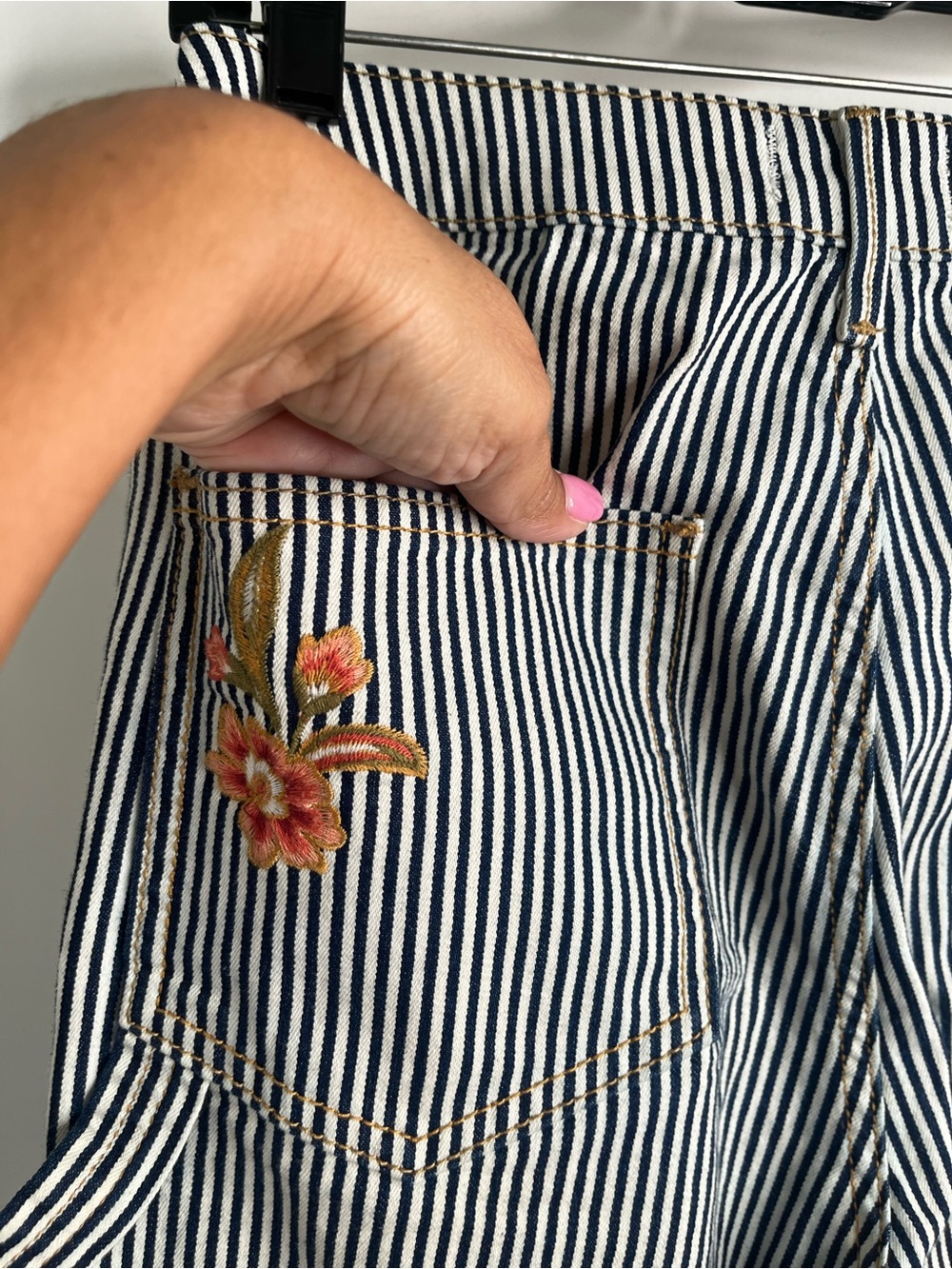 DRIFTWOOD Navy White Striped Floral Carpenter Pants 27 Embroidered Boho Railroad - Picture 9 of 16